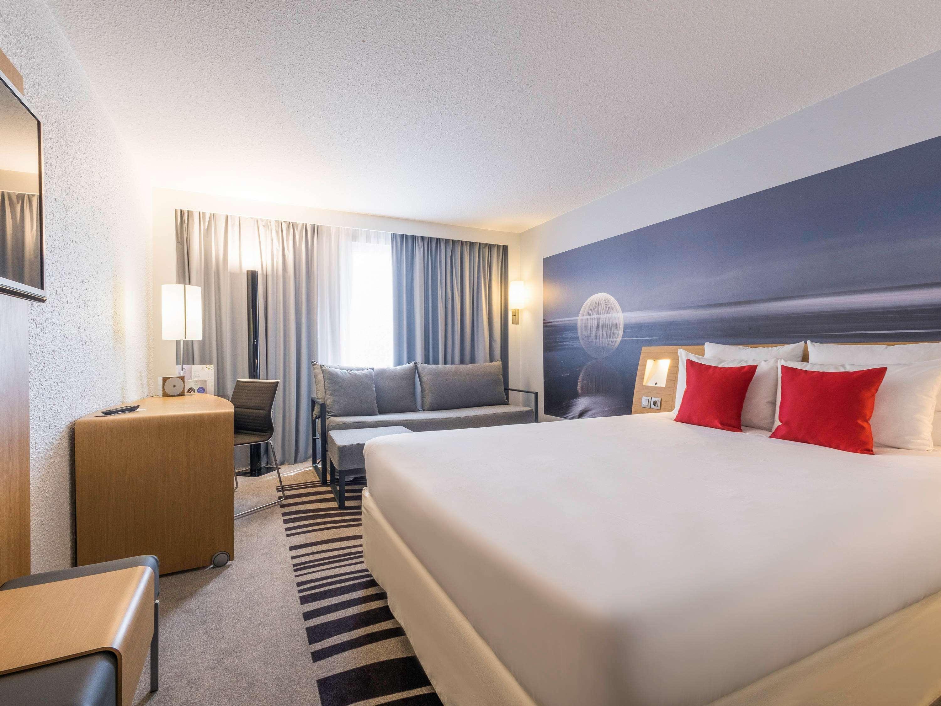 Novotel Limoges Le Lac Exterior foto