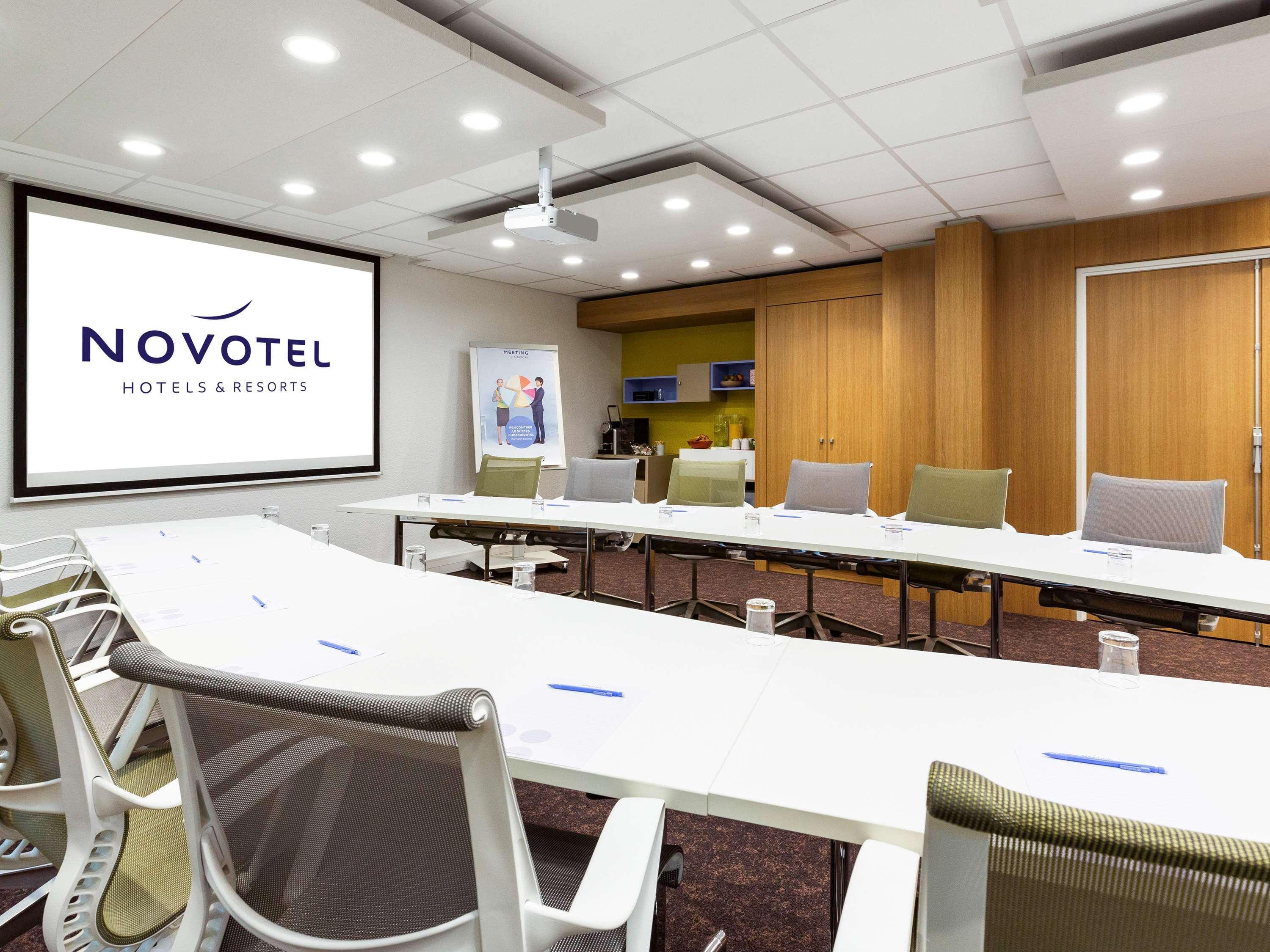 Novotel Limoges Le Lac Exterior foto