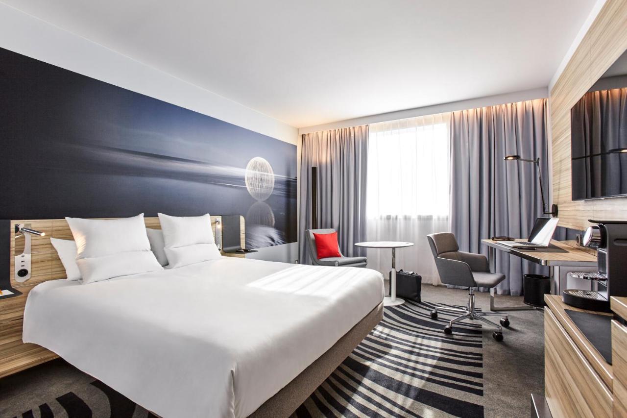 Novotel Limoges Le Lac Exterior foto