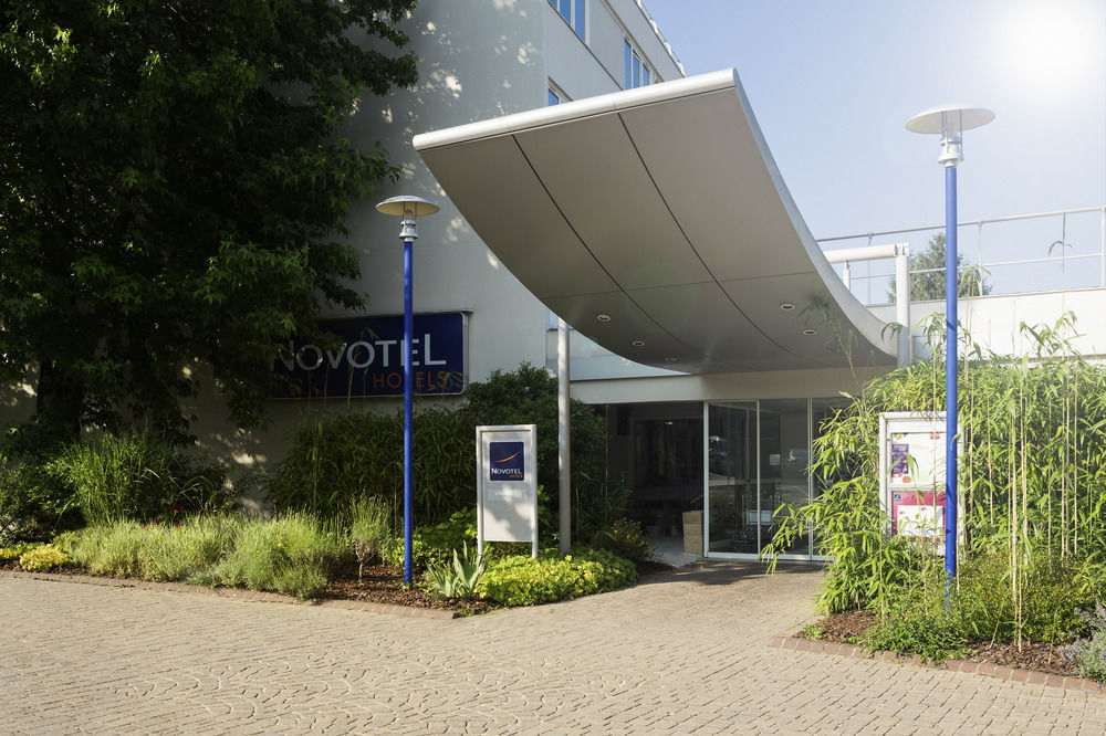 Novotel Limoges Le Lac Exterior foto
